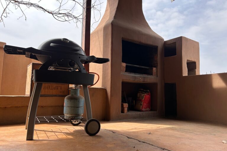 Cedarwood House - Outdoor Braai Facilities